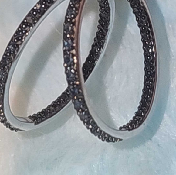 Blue diamond hoops, sterling silver - Picture 5 of 6